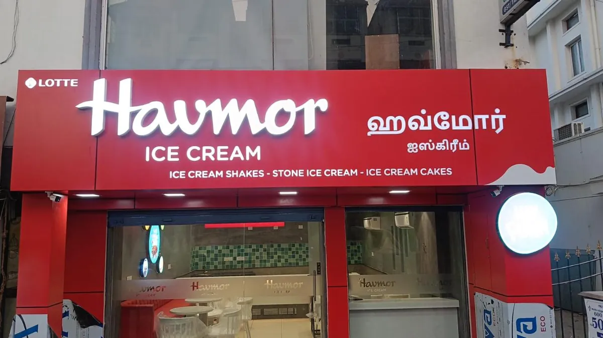 Sign board for an ice cream shop